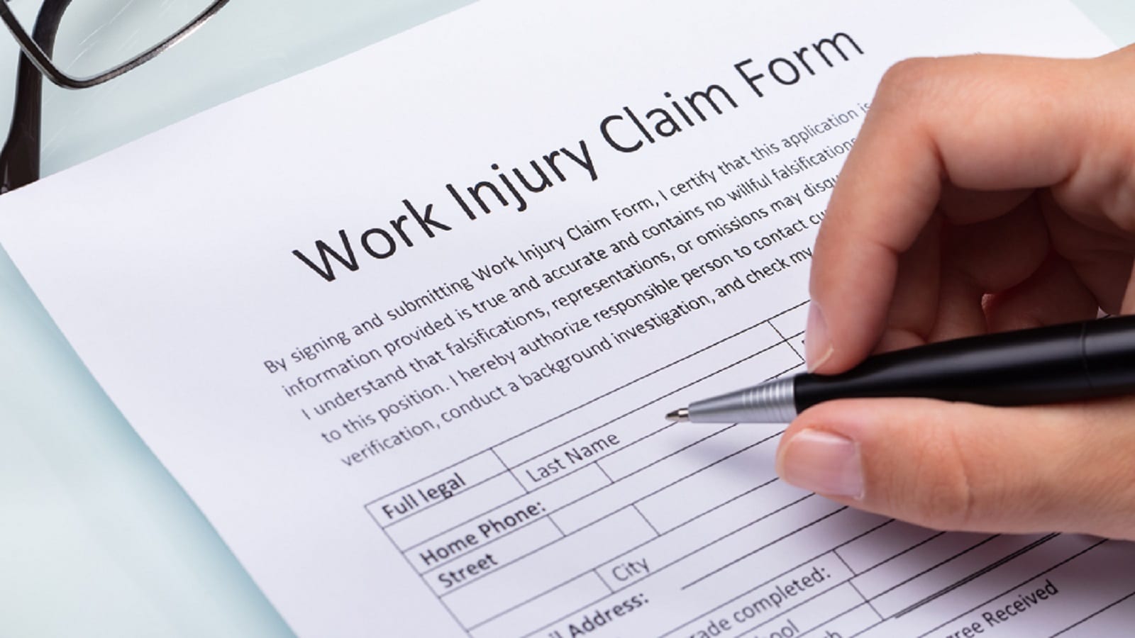 Crucial Questions to Ask Workers Comp Attorneys